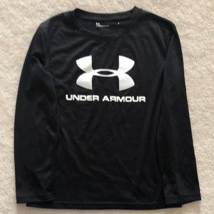 Under Armour size 7 long sleeve polyester shirt